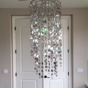 A chandler with led color changing